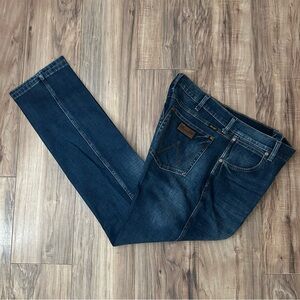 Starched Wrangler Men's Indigo Slim Straight Jeans • Size: 36 x 34